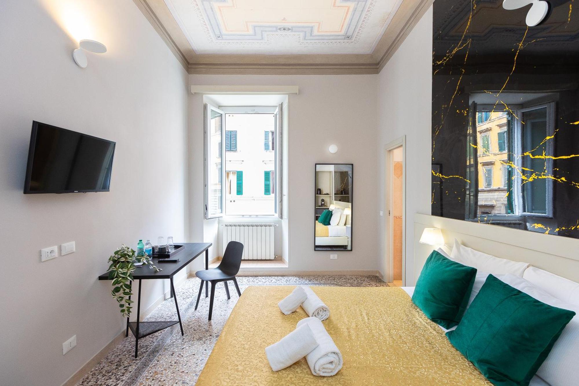 Iron Cityaus Termini Rome Exterior photo